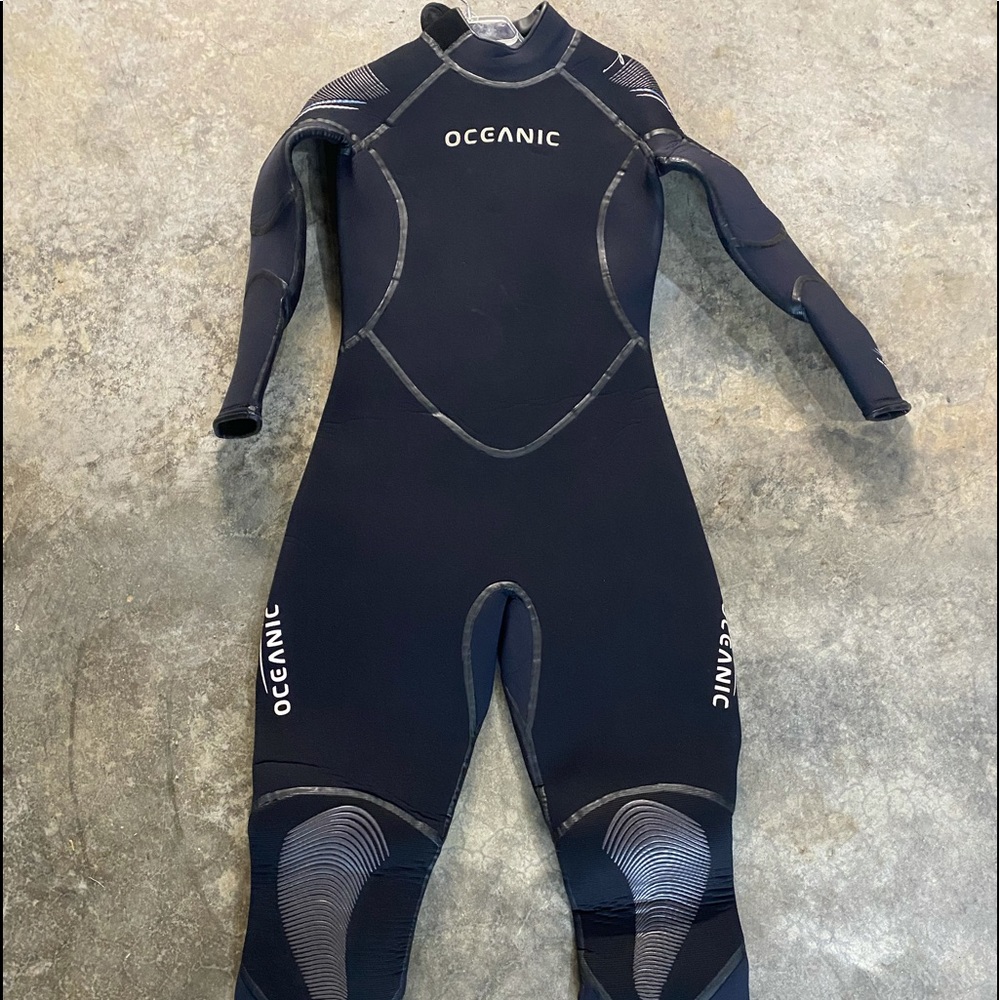 oceanic 7/5mm wetsuit size 12